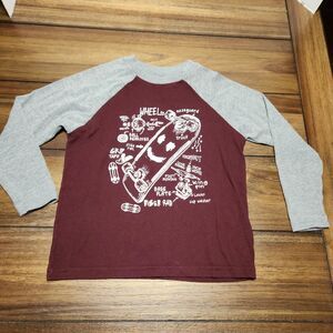 There-A-Bouts Skateboard Graphic T-Shirt LS XXS 4/5